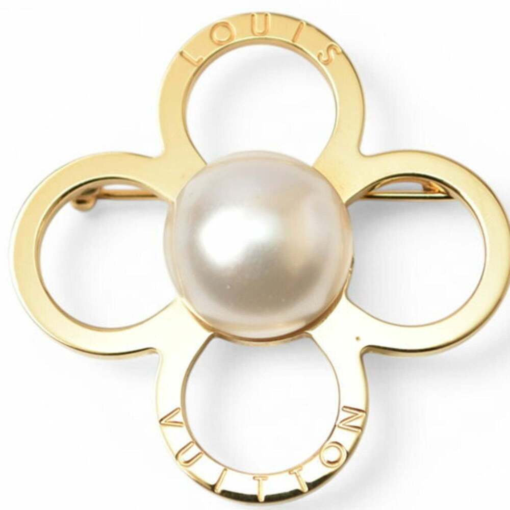 LOUIS VUITTON Brown Pearl Monogram Brooch - Picture 2 of 7